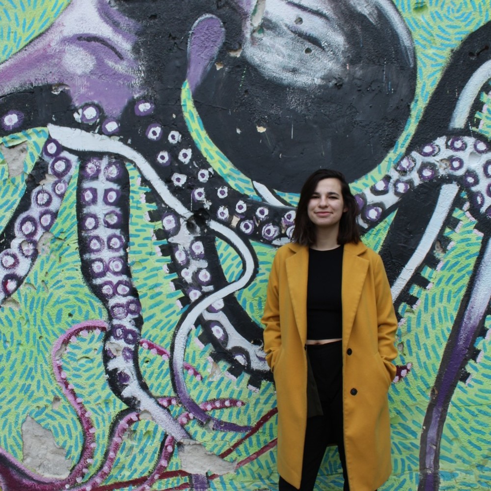 Meet your Posher, Laura